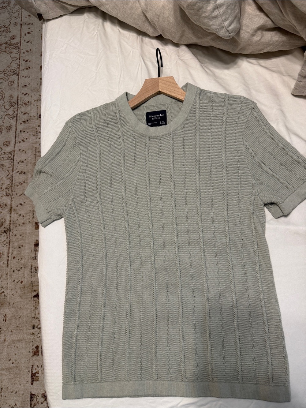 Abercrombie & Fitch Short-Sleeve Ribbed Knit Tee - Sage